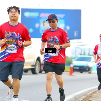 Runner Photo 5977444