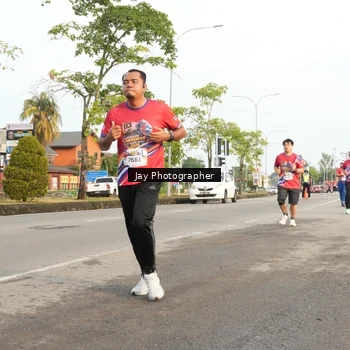 Runner Photo 5977463