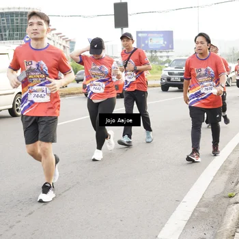 Runner Photo 5977497