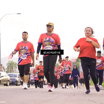 Runner Photo 5977635