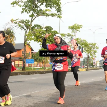 Runner Photo 5977663