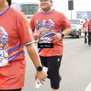 Runner Photo 5977674