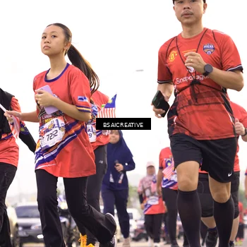 Runner Photo 5977680