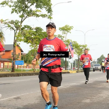 Runner Photo 5977716