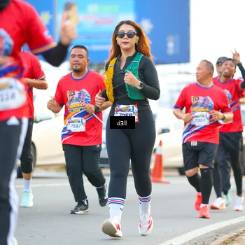 Runner Photo 5977795