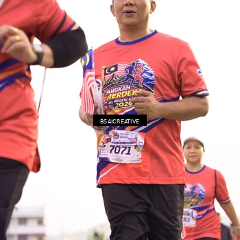 Runner Photo 5977876