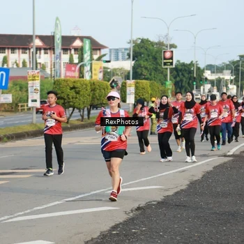 Runner Photo 5978007