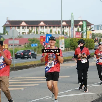 Runner Photo 5978036