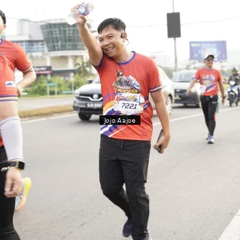 Runner Photo 5978092