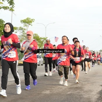 Runner Photo 5978101