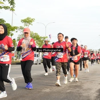 Runner Photo 5978114