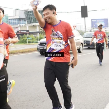 Runner Photo 5978116
