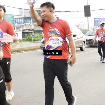 Runner Photo 5978117