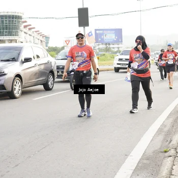 Runner Photo 5978165