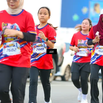 Runner Photo 5978365