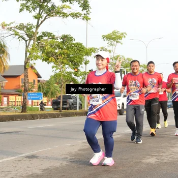 Runner Photo 5978431