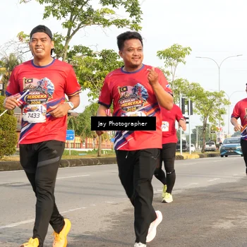 Runner Photo 5978586