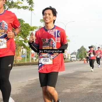 Runner Photo 5978639