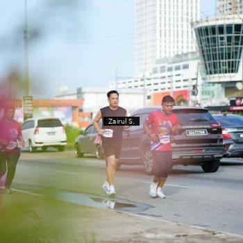 Runner Photo 5978675