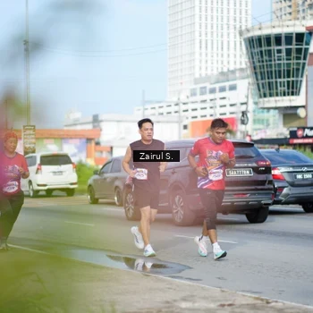 Runner Photo 5978679