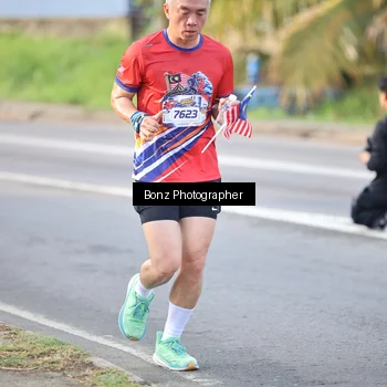 Runner Photo 5978739