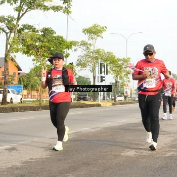 Runner Photo 5978761