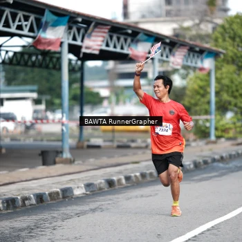 Runner Photo 5978872