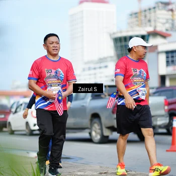 Runner Photo 5978880