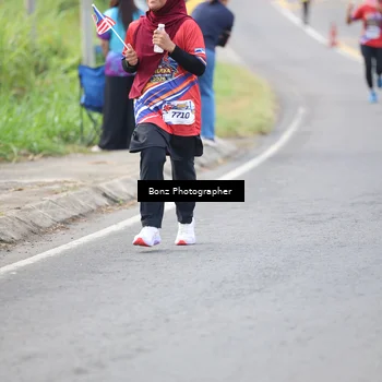 Runner Photo 5978890