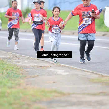 Runner Photo 5979335