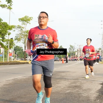 Runner Photo 5979336