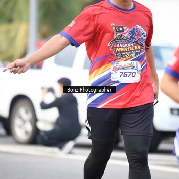 Runner Photo 5979376
