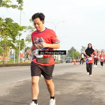 Runner Photo 5979381