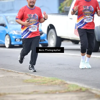 Runner Photo 5979530
