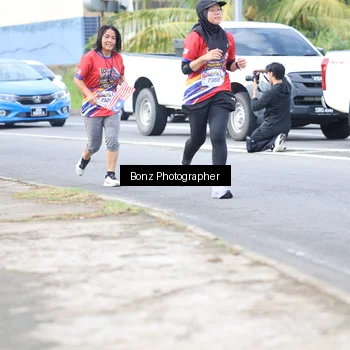 Runner Photo 5979541