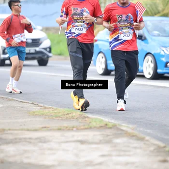Runner Photo 5979555