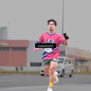 Runner Photo 5979636