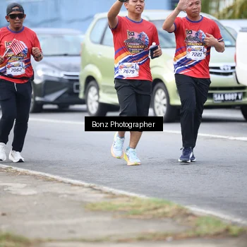 Runner Photo 5979765