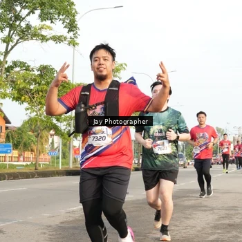 Runner Photo 5979896