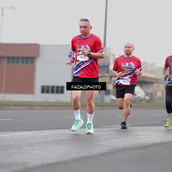 Runner Photo 5979897