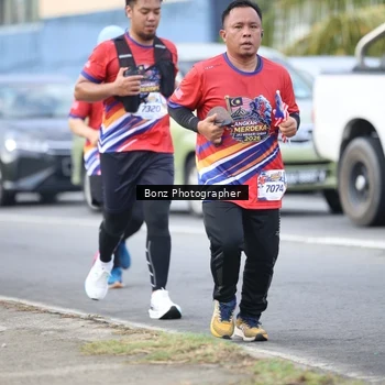 Runner Photo 5979913