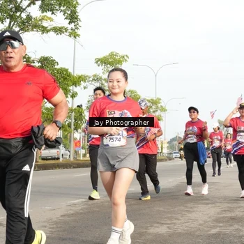 Runner Photo 5980001