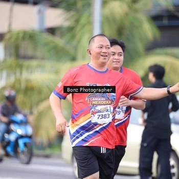 Runner Photo 5980078