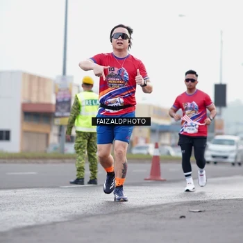 Runner Photo 5980323