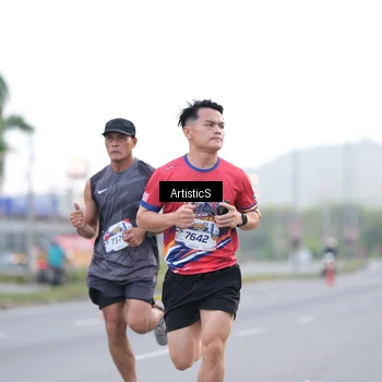 Runner Photo 5980696