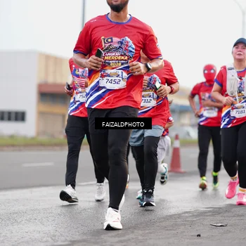 Runner Photo 5980746