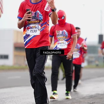 Runner Photo 5980790