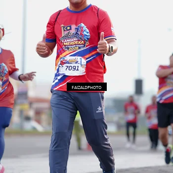 Runner Photo 5981000