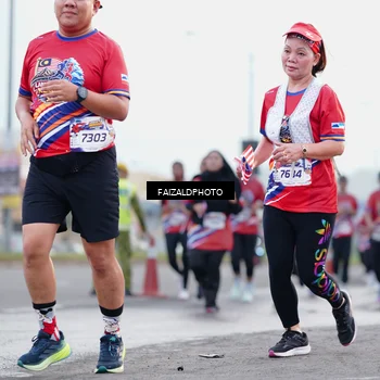 Runner Photo 5981010