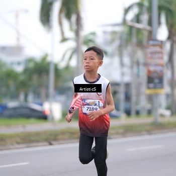 Runner Photo 5981011